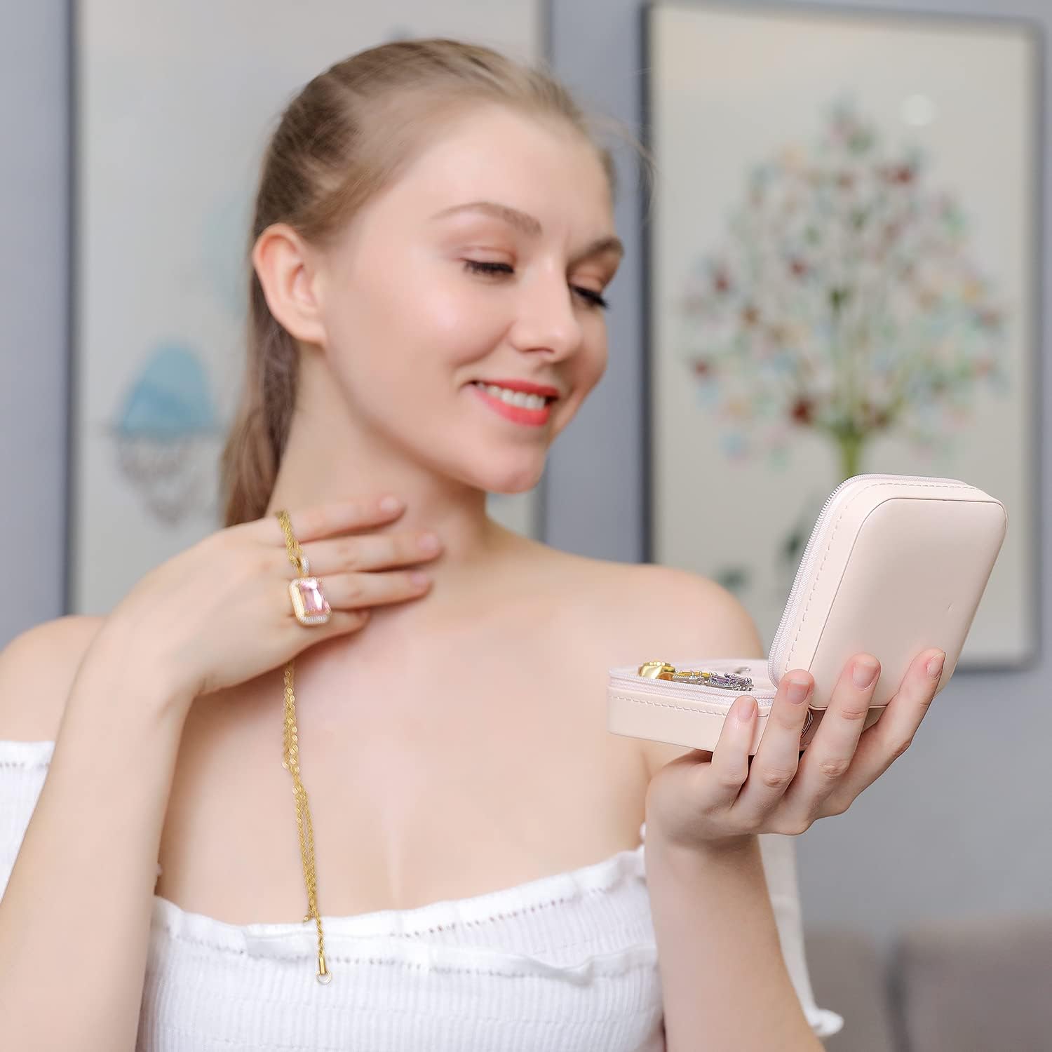 KElofoN Travel Jewelry Case and Organizer with Mirror - Gift for Women and Girls - Image 5